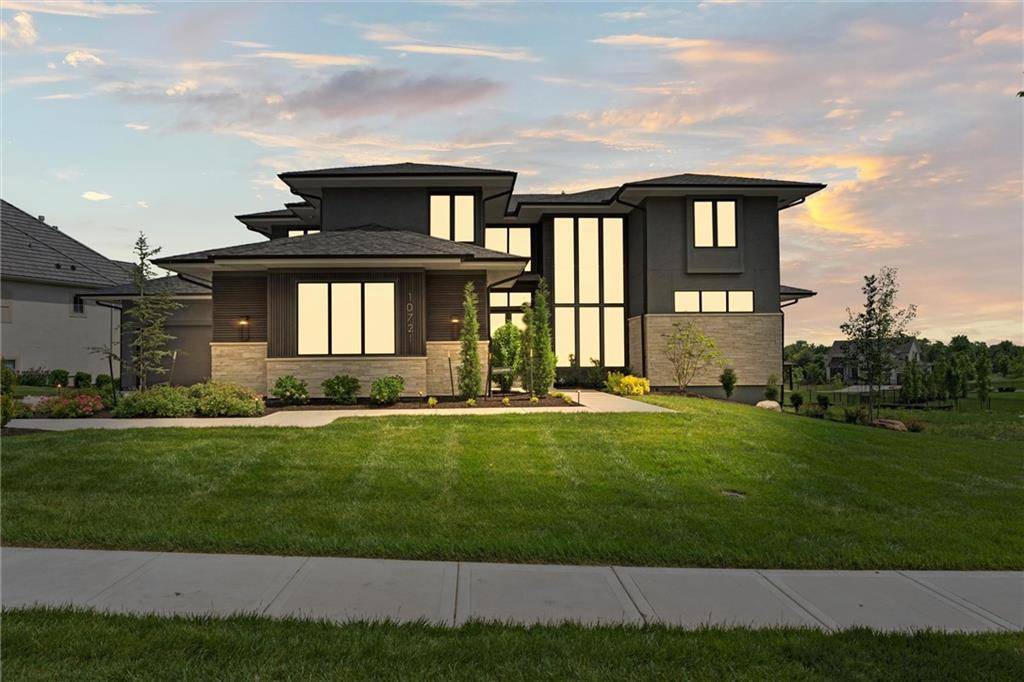Overland Park, KS 66221,10721 W 142nd ST