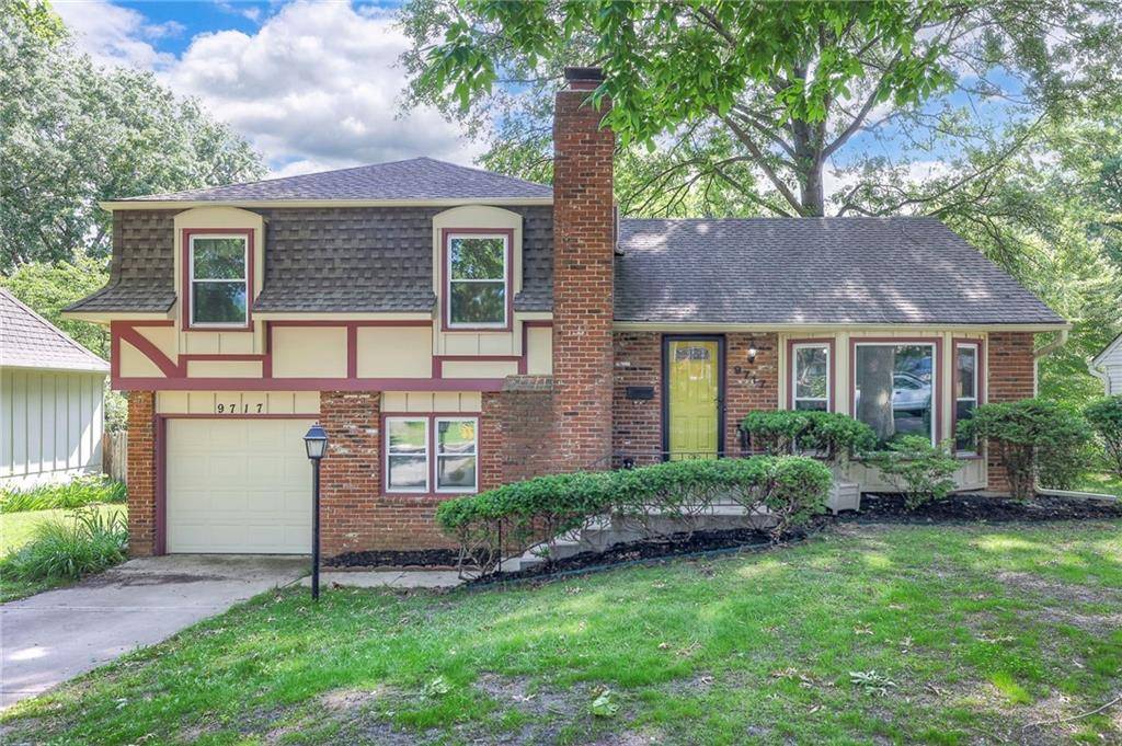 Overland Park, KS 66212,9717 Benson ST