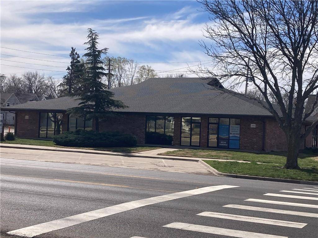 Topeka, KS 66606,1315 SW 6th AVE