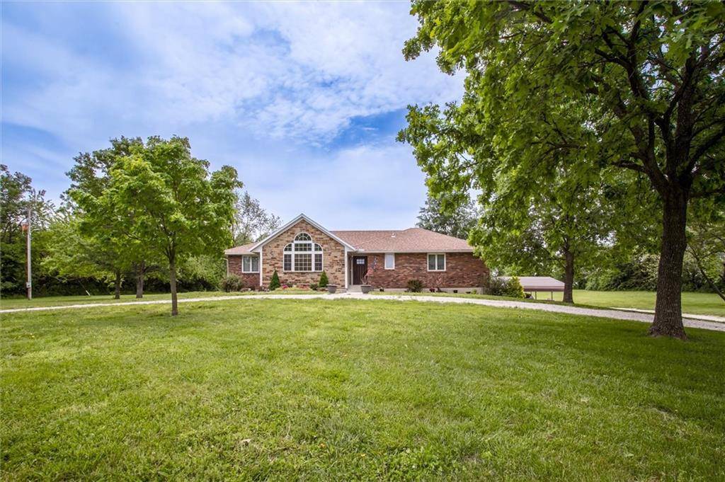 Harrisonville, MO 64701,21207 E 289th ST