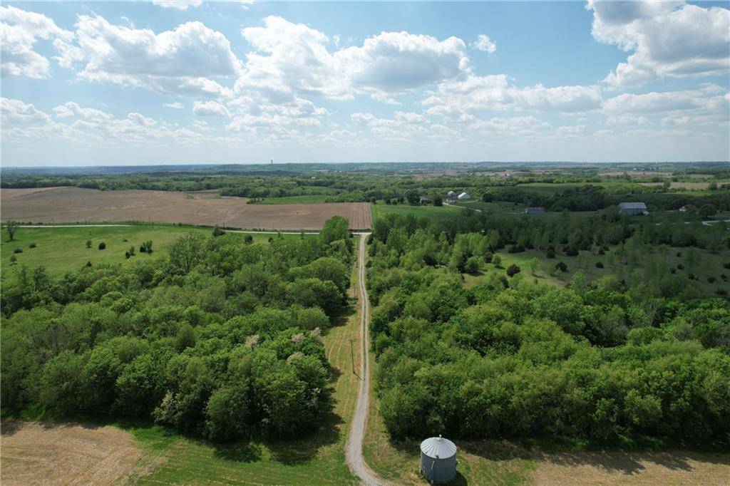 Weston, MO 64098,Middle RD