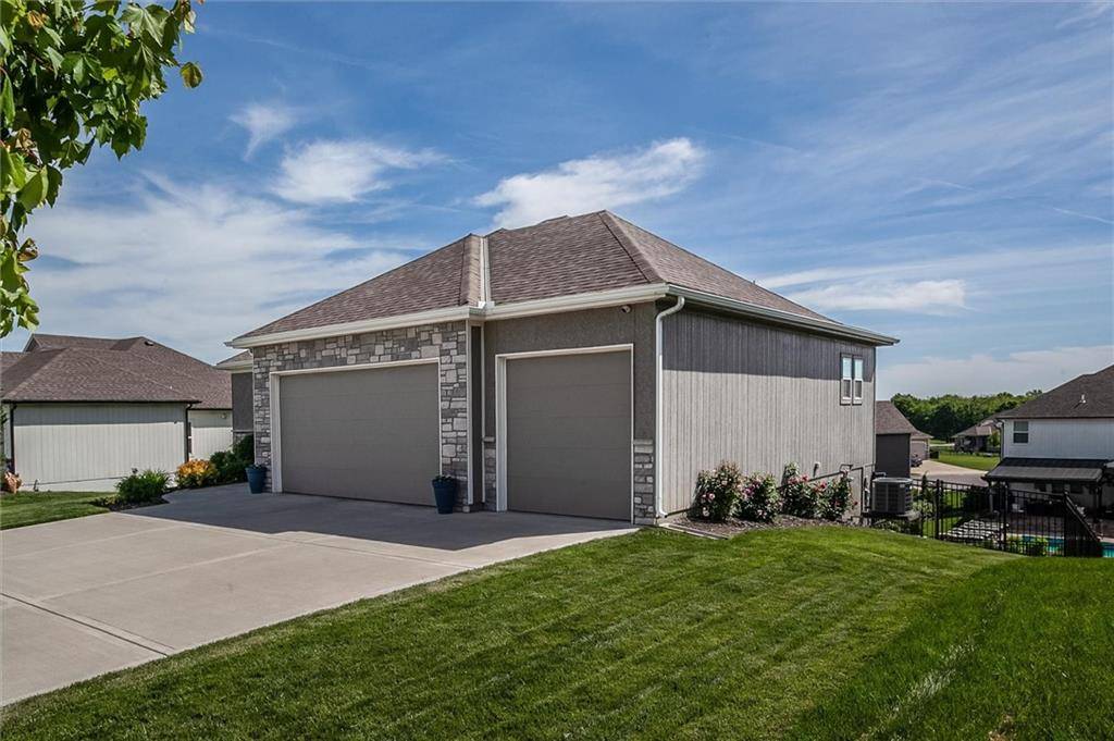 Lee's Summit, MO 64064,4713 NE Saratoga CT