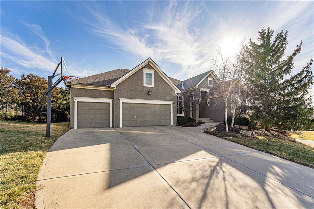 Shawnee, KS 66216,13123 W 54th TER