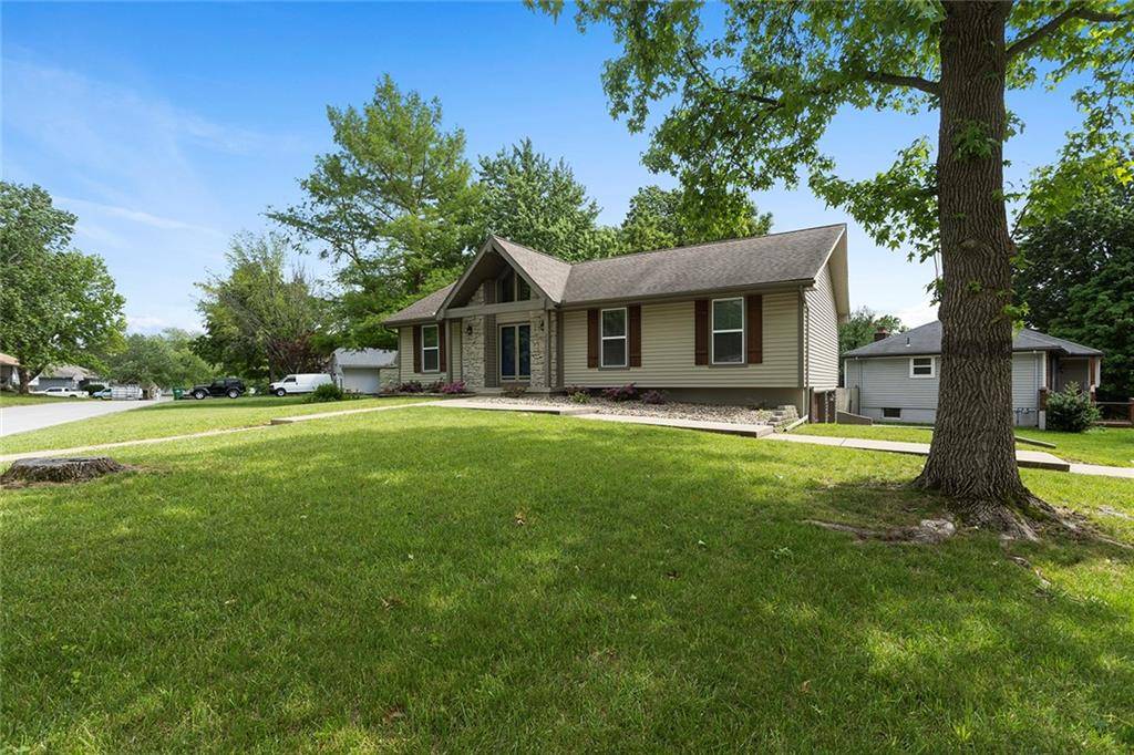 Lee's Summit, MO 64064,3611 NE Chapel DR