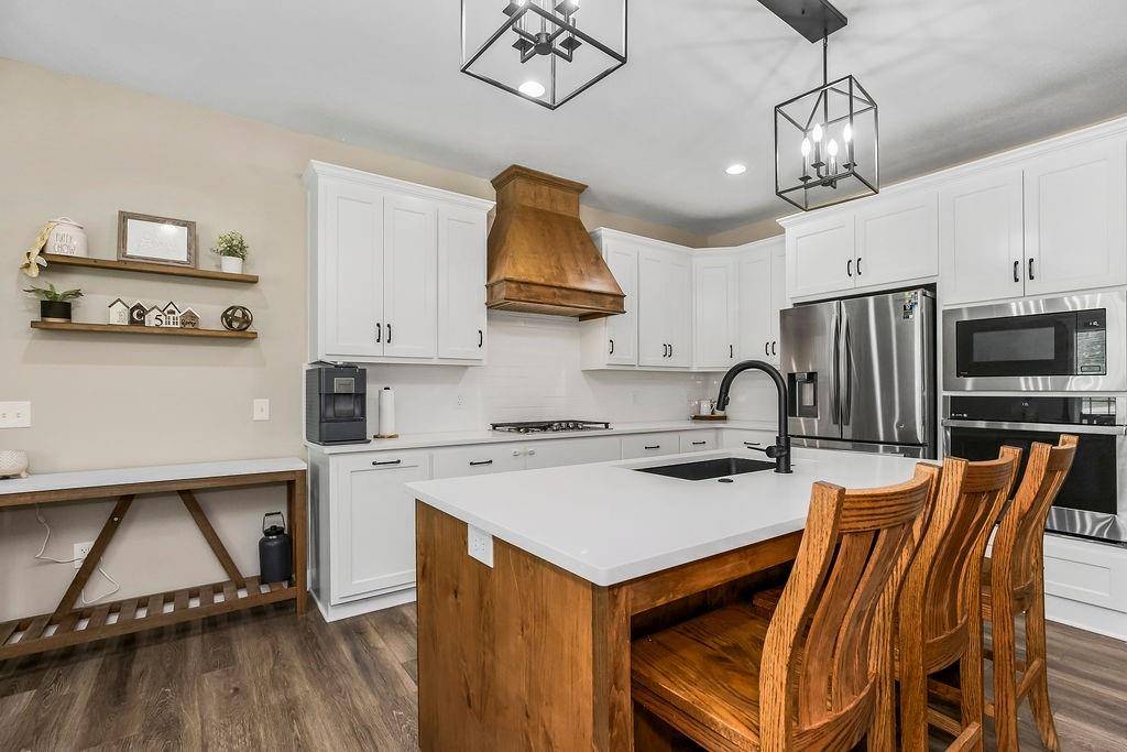 Holt, MO 64048,6401 SE Hamilton RD