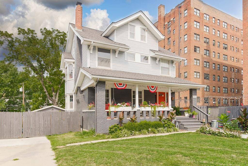Kansas City, MO 64109,3516 Cherry ST