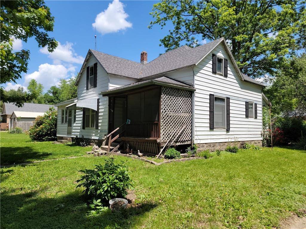Leeton, MO 64761,111 S Wall ST