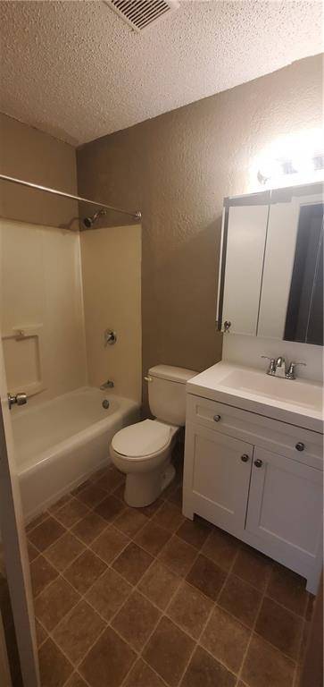 Kansas City, MO 64132,2219 E 75th ST