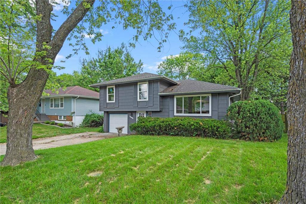 Kansas City, MO 64134,8003 E 118 TER