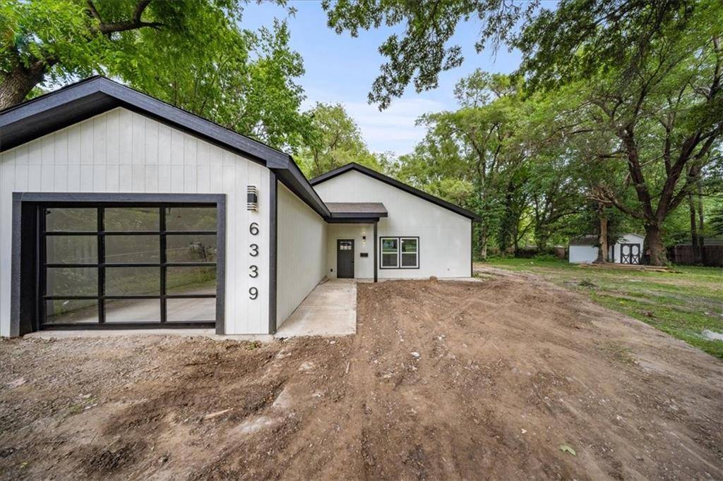 Raytown, MO 64133,6339 Harris AVE