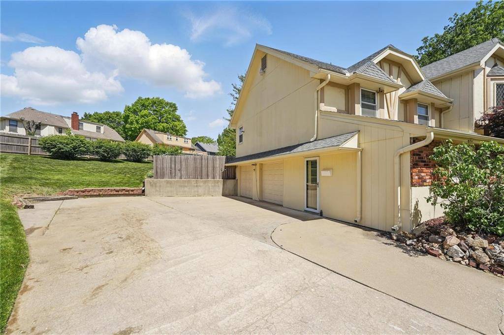 Grandview, MO 64030,12408 Newton CT