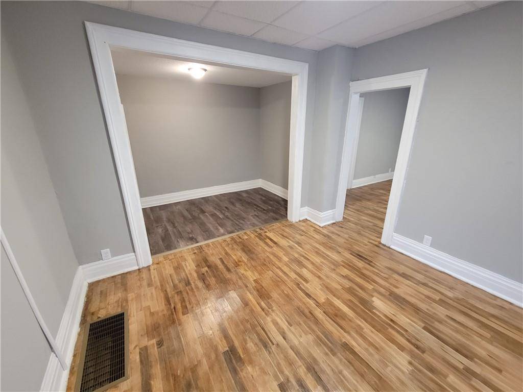St Joseph, MO 64507,2736 Lafayette ST