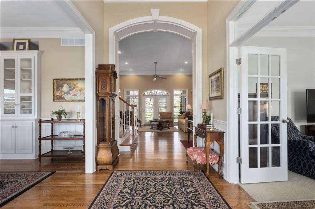 Lee's Summit, MO 64082,4704 SW Gull Point DR