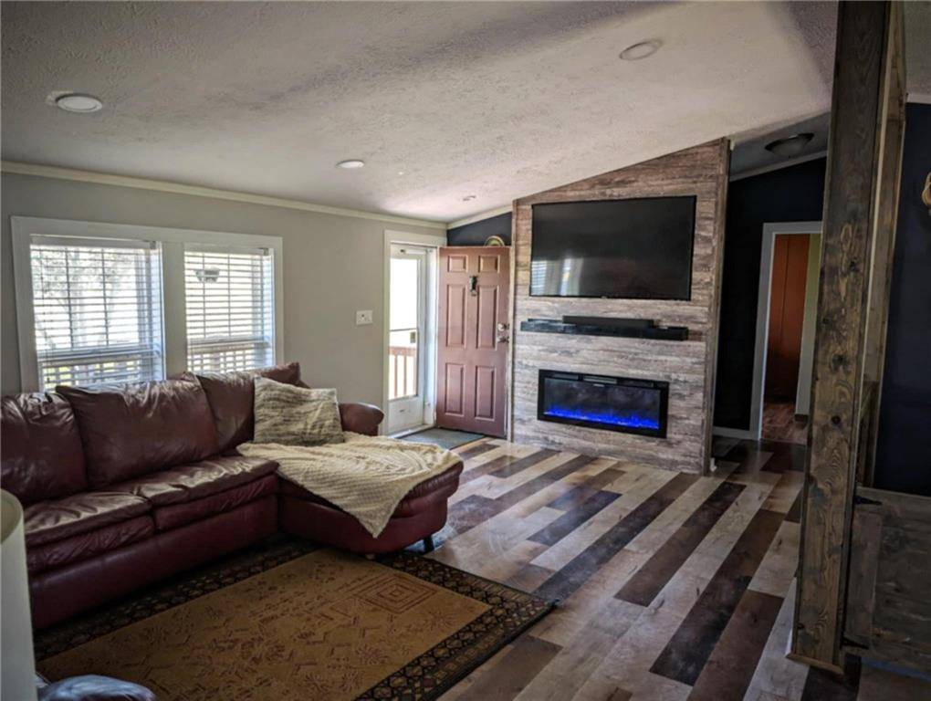 Savannah, MO 64485,7380 County Road 64 RD
