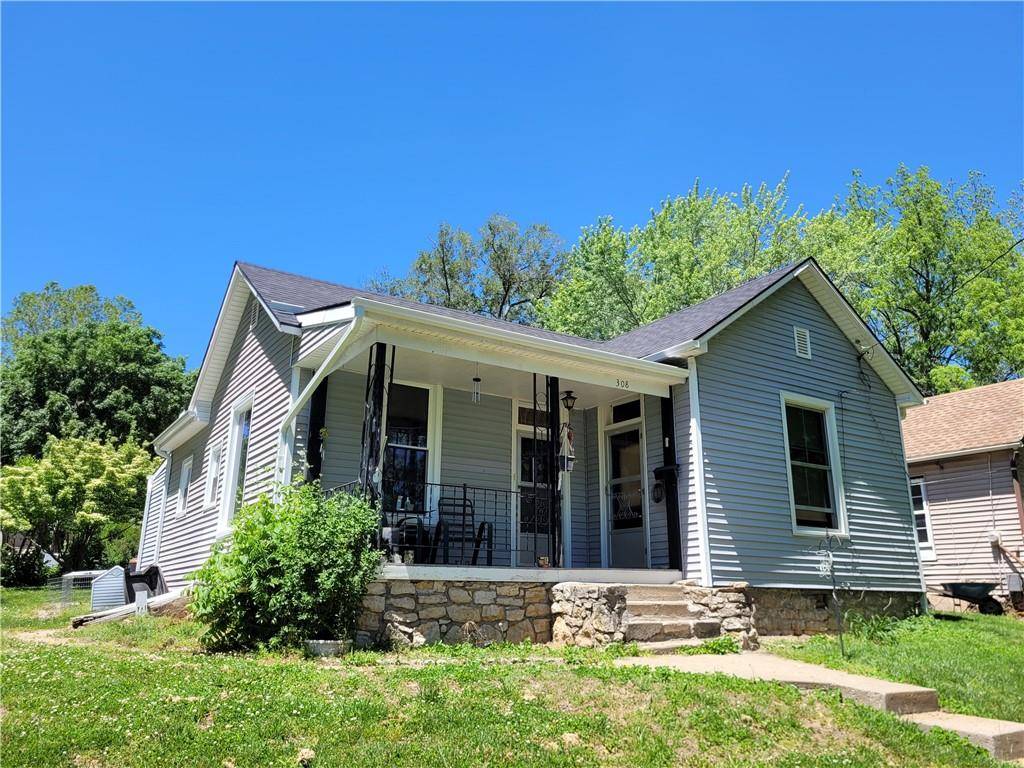Lexington, MO 64067,308 N 19th ST