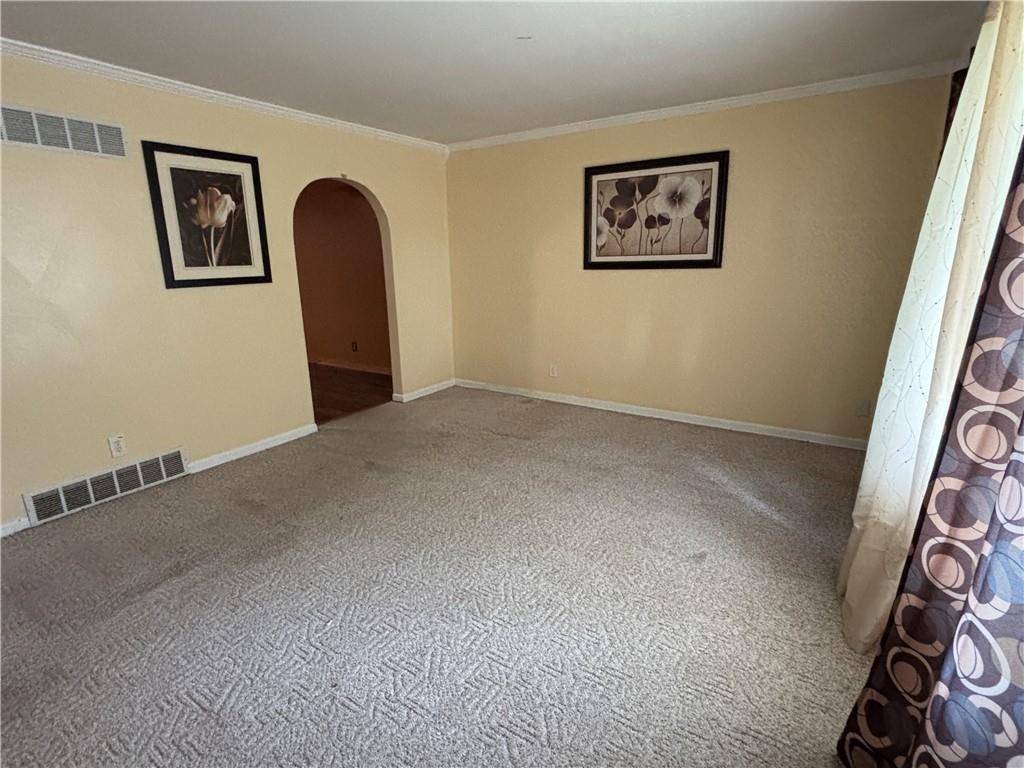 Kansas City, MO 64134,8607 E 109 TER