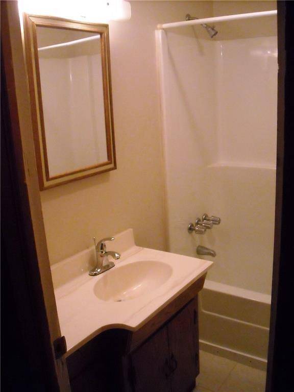 Grandview, MO 64030,1903-05 High Grove RD