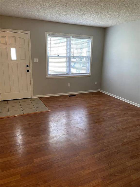 Shawnee, KS 66203,11307 W 60th ST