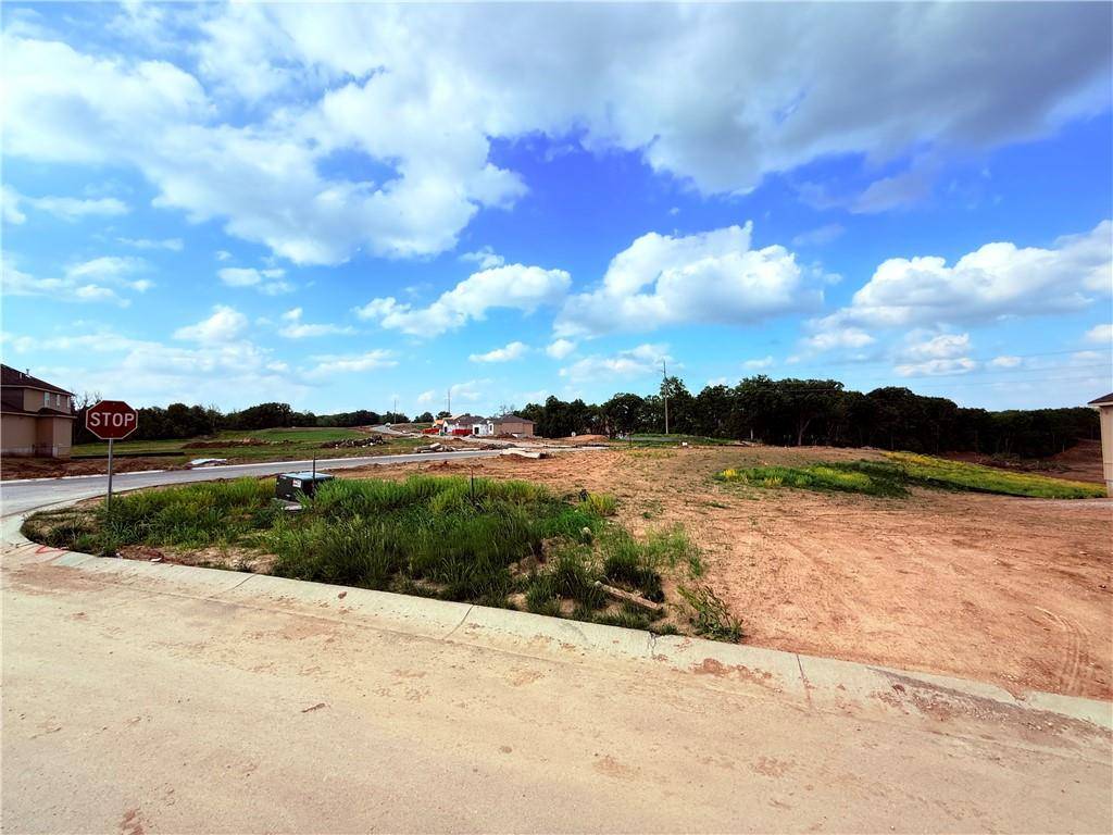 Riverside, MO 64150,162 Montebella DR
