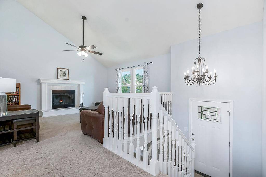 Raymore, MO 64083,402 Cheyenne DR