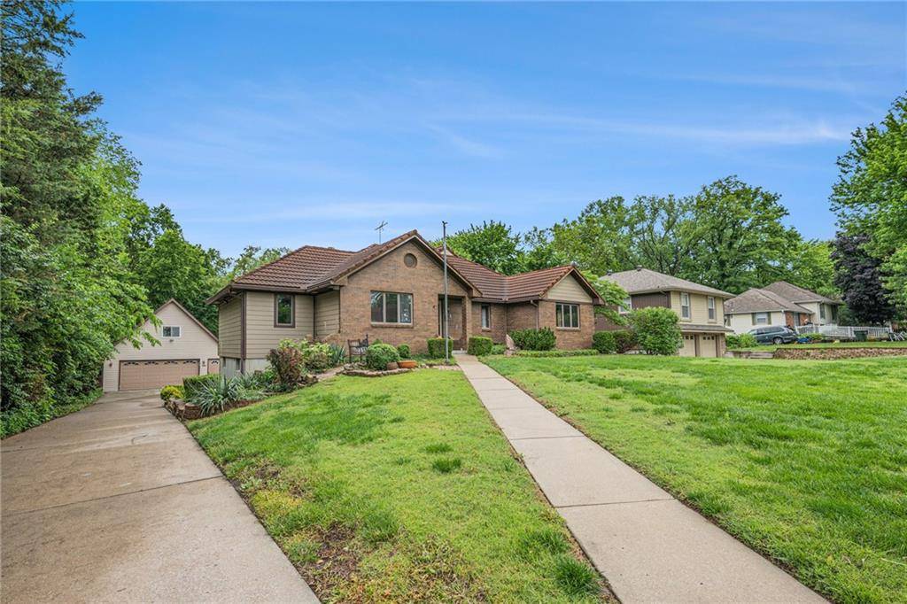 Leavenworth, KS 66048,2316 S 17th ST