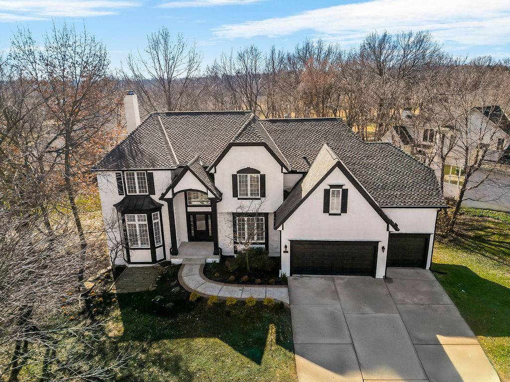 Leawood, KS 66224,15142 Windsor CIR