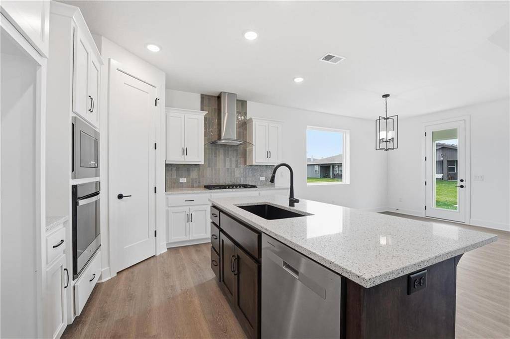 Spring Hill, KS 66083,20664 Barker ST