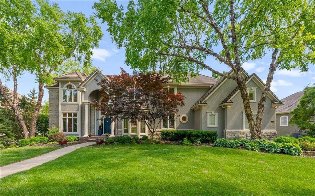 Leawood, KS 66224,4829 W 144th TER