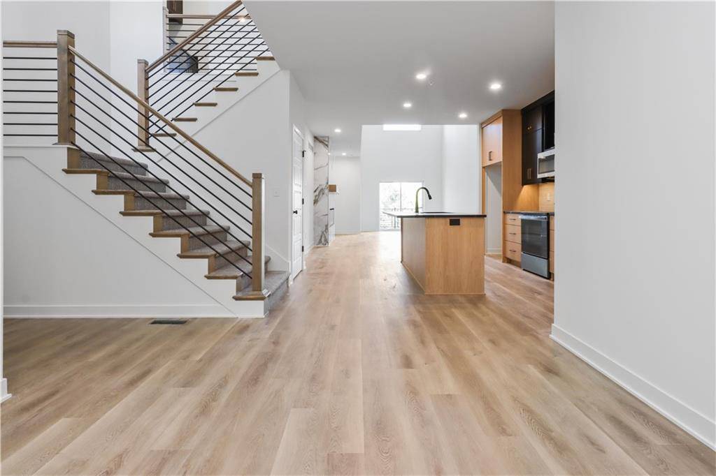 Lenexa, KS 66227,22518 W 93rd ST