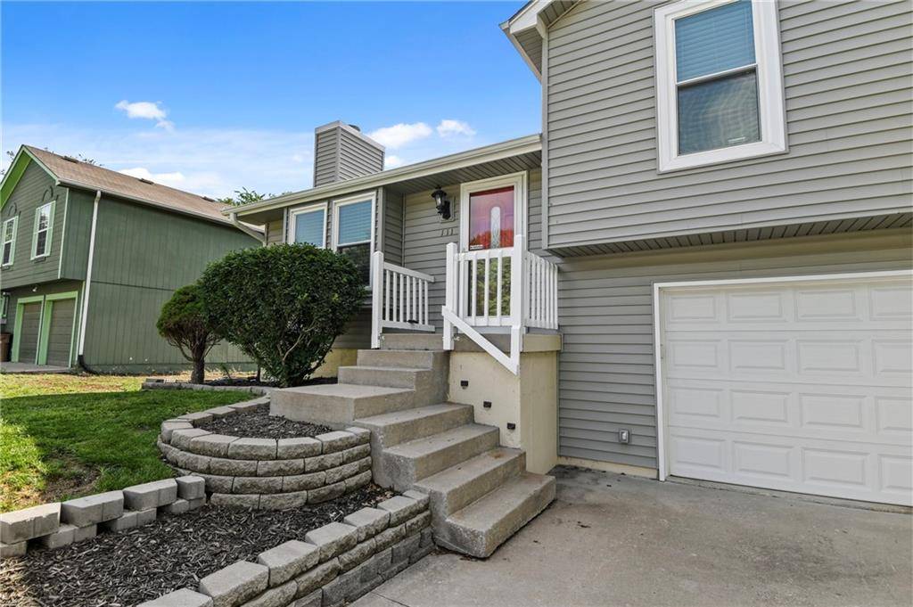 Raymore, MO 64083,111 S Darrowby DR