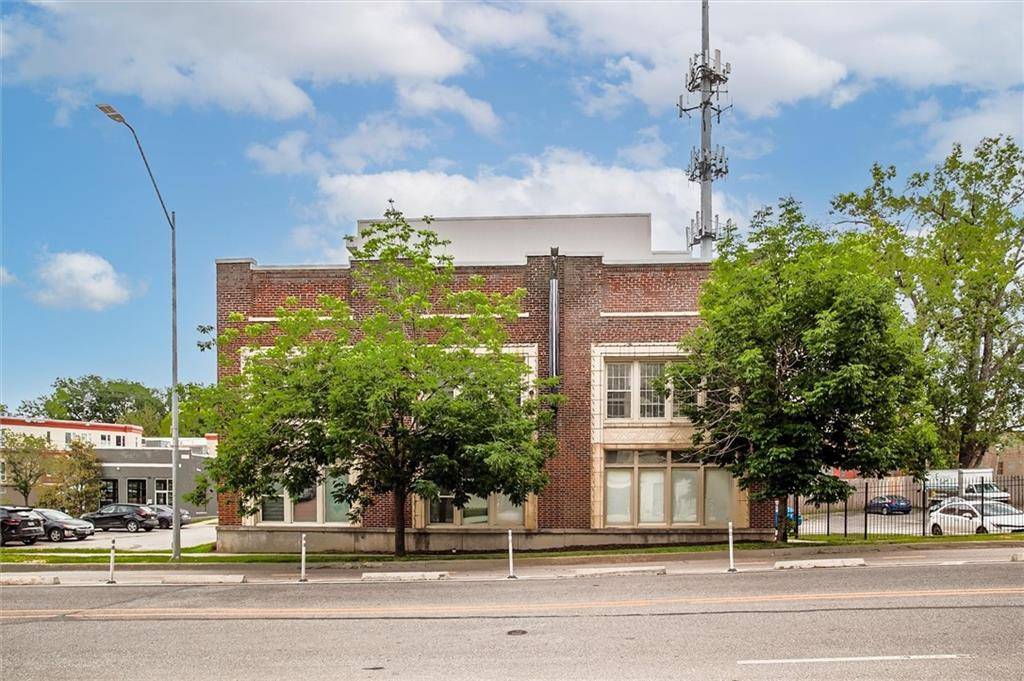 Kansas City, MO 64108,3001 Gillham RD #205