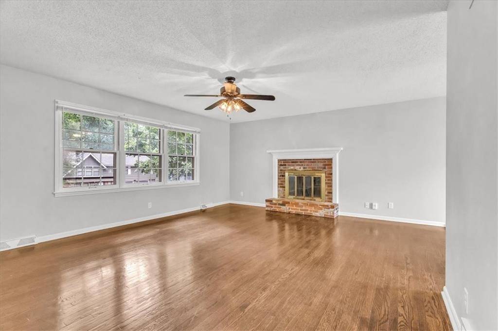Raytown, MO 64133,7321 Hardy AVE