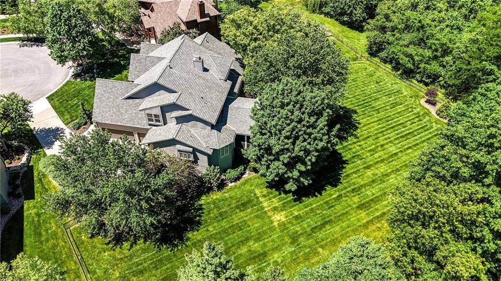 Overland Park, KS 66221,13905 Lucille ST