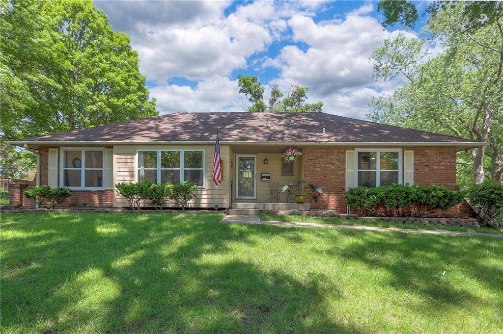 Kansas City, MO 64151,6902 NW BIRCH CT