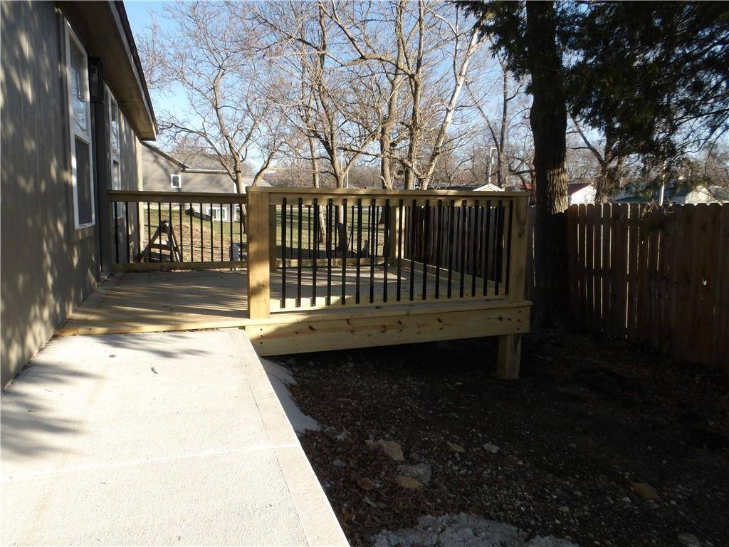 Holden, MO 64061,303 S Lexington ST