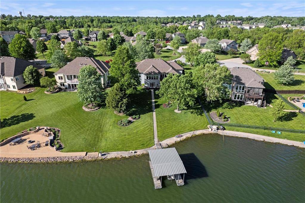 Basehor, KS 66007,15471 Cedar LN
