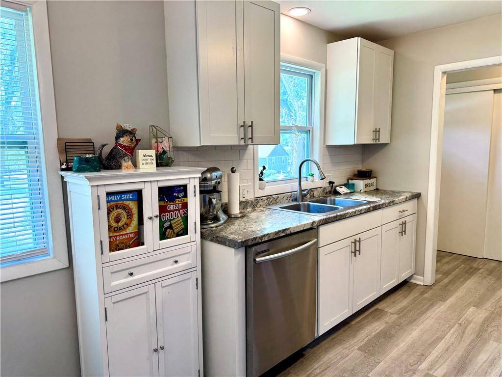 Merriam, KS 66204,8824 W 69th ST