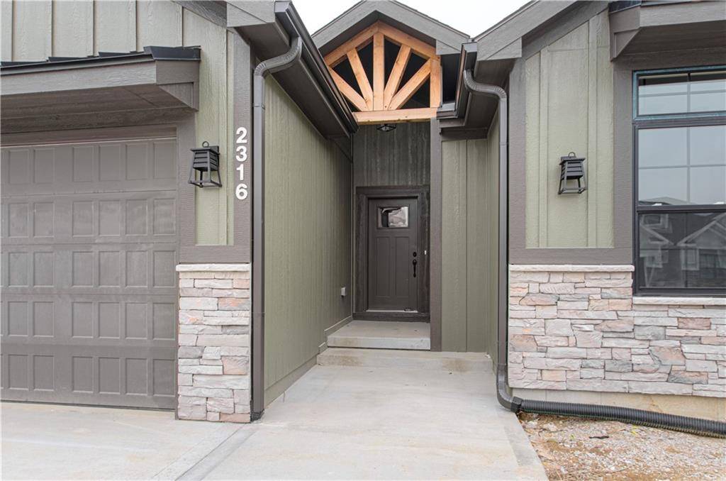 Kearney, MO 64060,2316 Larkspur LN