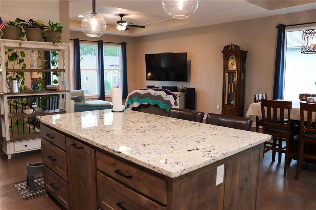 Harrisonville, MO 64701,1411 Norfolk DR