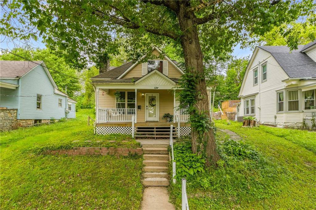 Excelsior Springs, MO 64024,124 Wildwood ST
