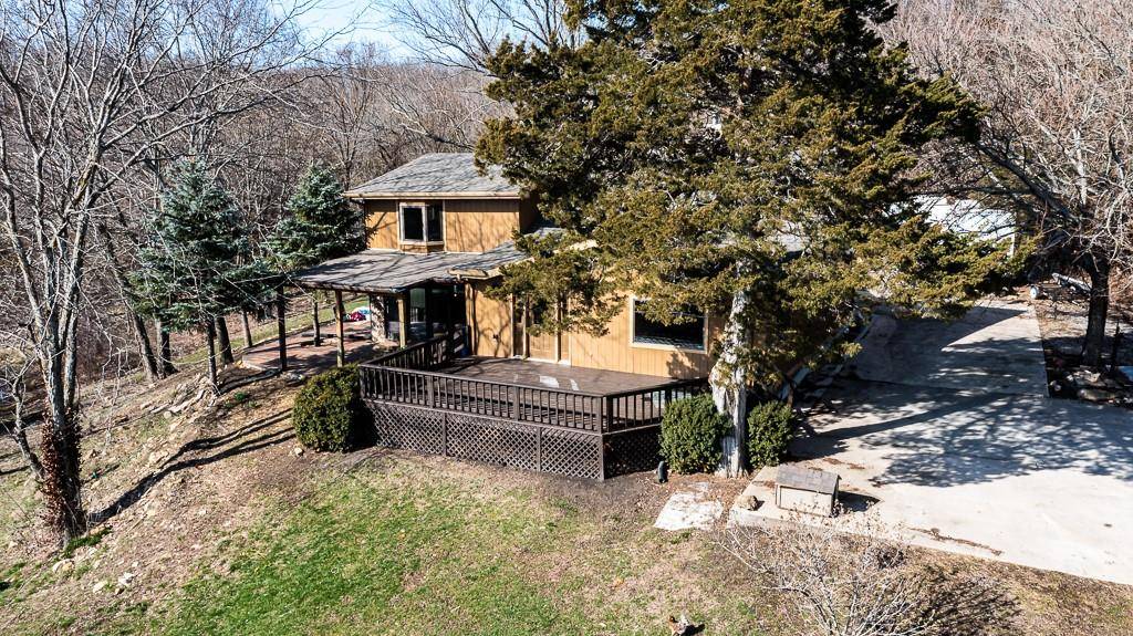 Tonganoxie, KS 66086,22450 Hatchell RD