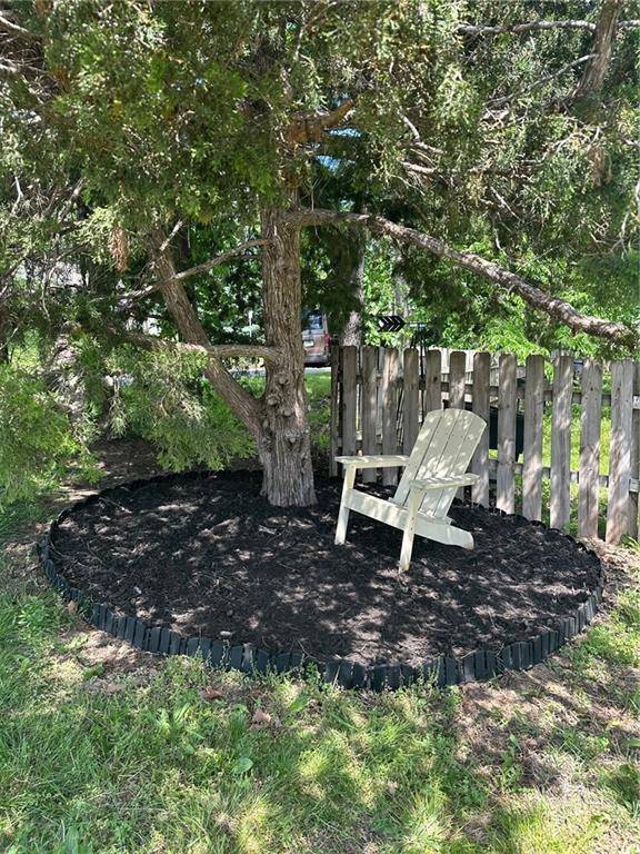 Bonner Springs, KS 66012,335 N Neconi AVE