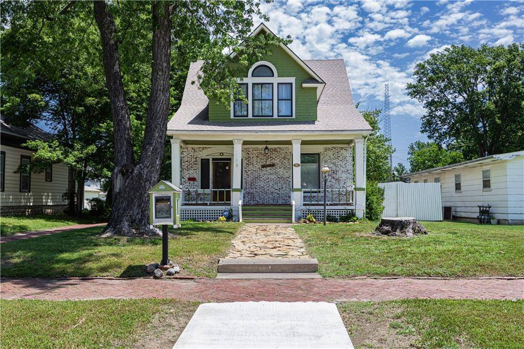Coffeyville, KS 67337,701 Spruce ST