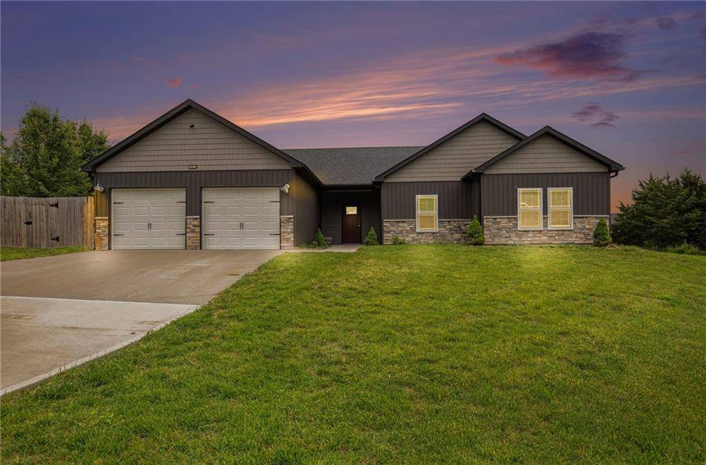 Warrensburg, MO 64093,151 SE 225TH RD