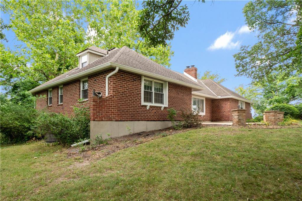 Lee's Summit, MO 64086,1150 Colbern RD