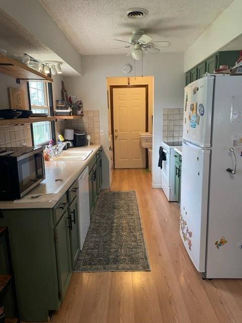 Iola, KS 66749,203 N Morrill ST