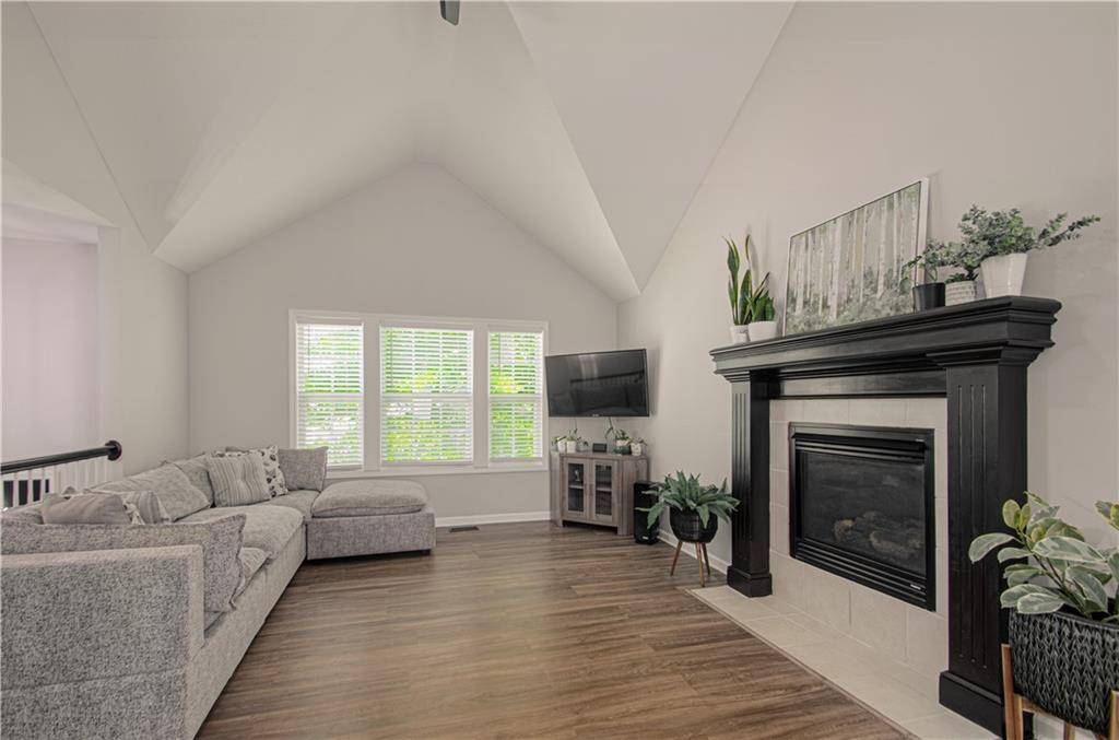Independence, MO 64056,18505 E Bundschu PL