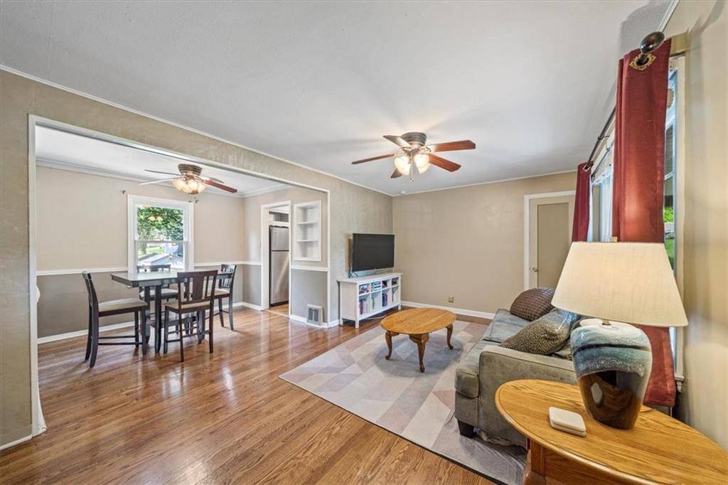 Kansas City, MO 64118,2400 NE 52nd TER