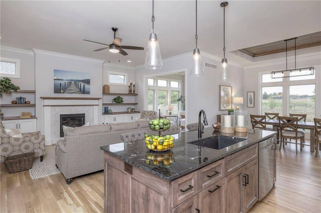 Overland Park, KS 66221,12505 W 138th PL