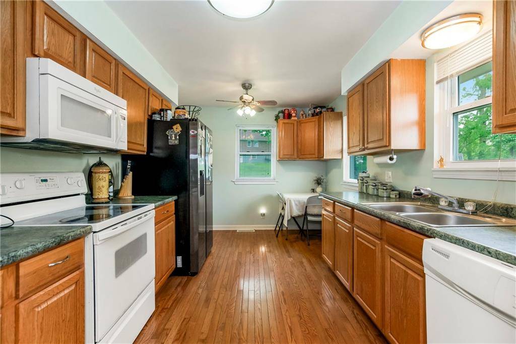 Weston, MO 64098,18395 HWY H N/A
